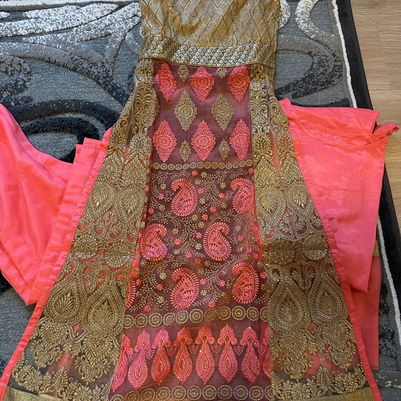 Brand new Indian suit with pants - Picture 2 of 3